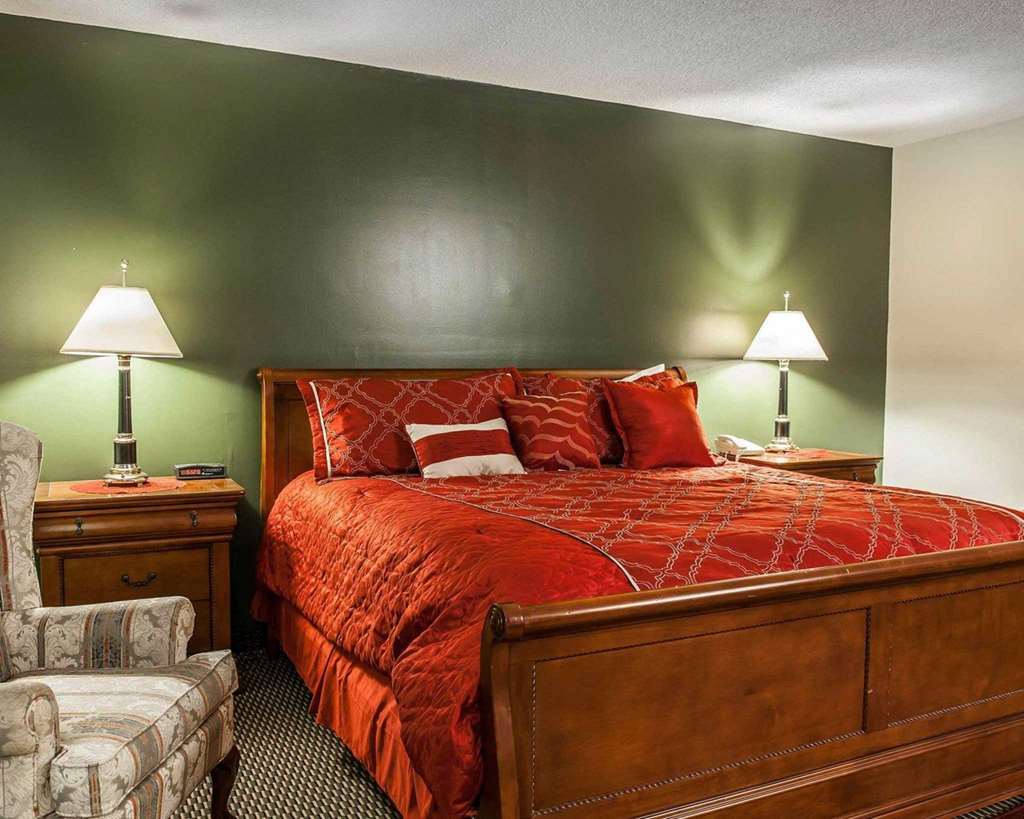 Royal Inn Rockville Room photo